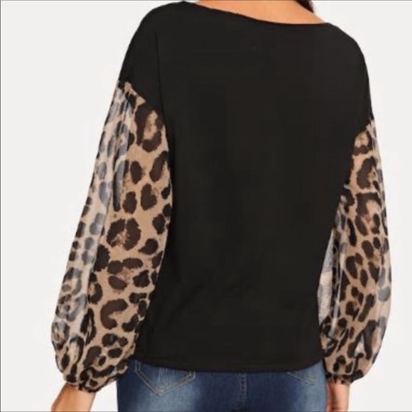 Leopard print sheer balloon sleeve top - Picture 4 of 5